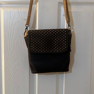 Black/tan small purse